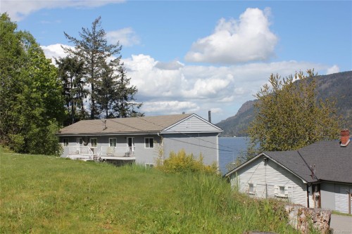 4544 Lanes Rd, Cowichan Bay, BC - Outdoor