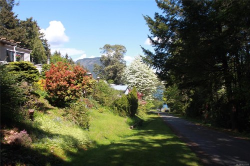 4544 Lanes Rd, Cowichan Bay, BC - Outdoor
