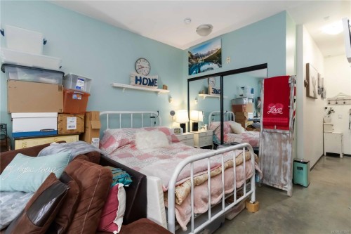 108-932 Johnson St  Victoria, BC V8V 3N4