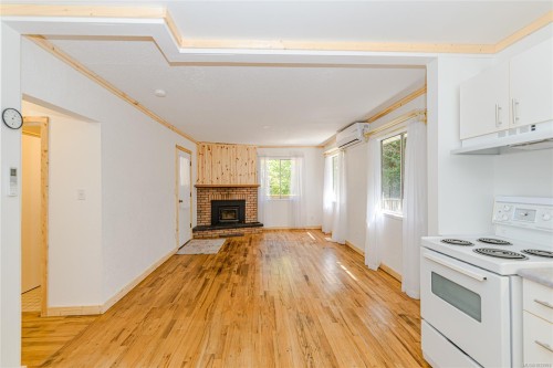 128 Sunset Dr, Salt Spring, BC 