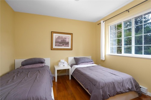 2420 Campbell River Rd, Campbell River, BC 