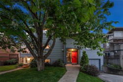 248 Richmond Ave Victoria, BC V8S 3X8