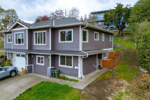 6128 Sayward Rd  Duncan, BC V9L 5K1