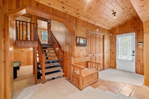 Hall d'entrée/Vestibule - 3102 Ch. Des Lacs, Mont-Blanc, QC - Indoor Photo Showing Other Room