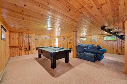 Salle de jeux - 3102 Ch. Des Lacs, Mont-Blanc, QC - Indoor Photo Showing Other Room