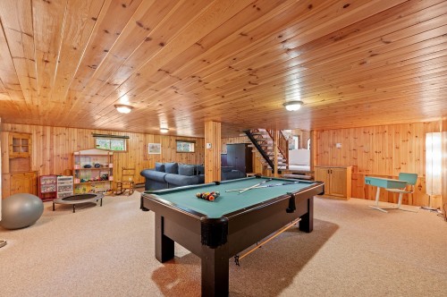 Salle de jeux - 3102 Ch. Des Lacs, Mont-Blanc, QC - Indoor Photo Showing Other Room