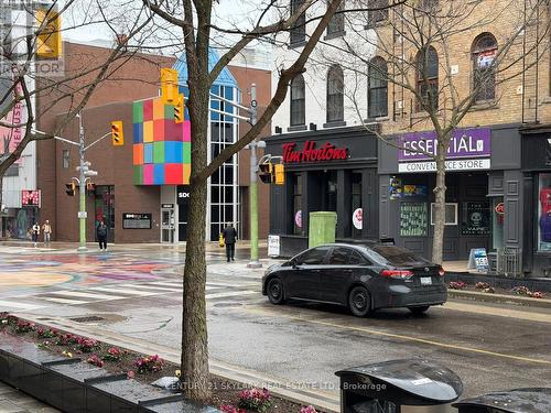 8 King Street E, Kitchener, ON 
