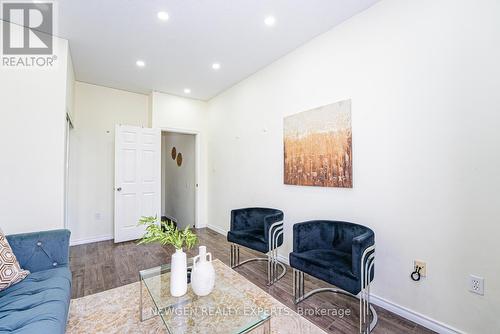 1465 Old Zeller Drive, Kitchener, ON - Indoor Photo Showing Living Room
