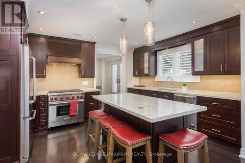 55 Ashmount Crescent, Toronto, ON - Indoor Photo Showing Kitchen With Upgraded Kitchen