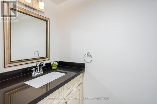 55 Ashmount Crescent, Toronto, ON - Indoor Photo Showing Bathroom