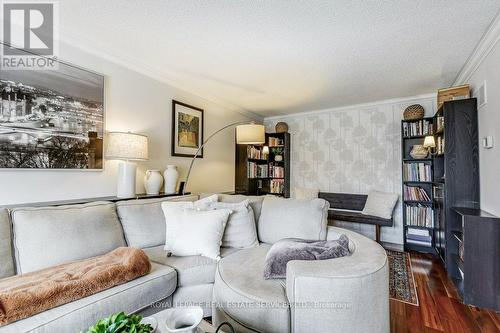 Fresh Neutral Decor - 1279 Old English Lane, Oakville, ON - Indoor Photo Showing Living Room