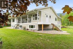 4501 44 Avenue NW Salmon Arm, BC V1E 3A7