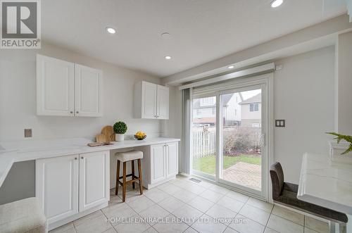 55 Mcfarlane Drive, Cambridge, ON - Indoor Photo Showing Kitchen