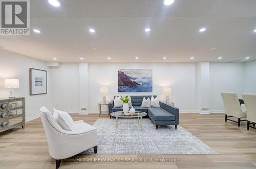 55 Mcfarlane Drive, Cambridge, ON - Indoor