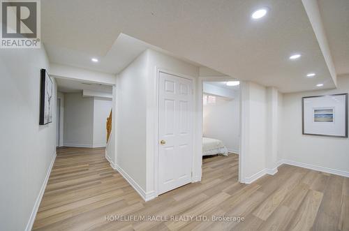 55 Mcfarlane Drive, Cambridge, ON - Indoor