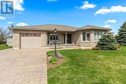 808 RUBY STREET Saugeen Shores, ON N0H 2C4