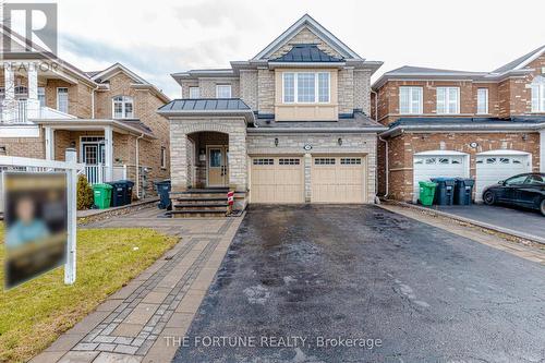 16 HAVILAND CIRCLE  Brampton, ON L6R 0Z1