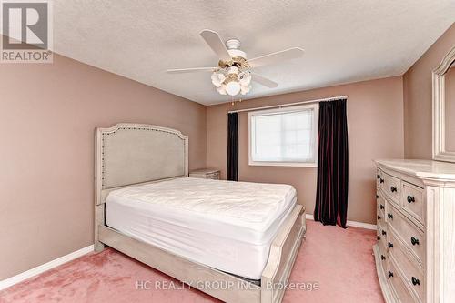 271 Resurrection Drive, Kitchener, ON - Indoor Photo Showing Bedroom