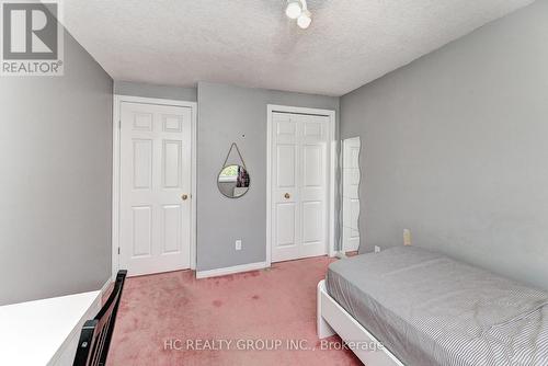 271 Resurrection Drive, Kitchener, ON - Indoor Photo Showing Bedroom