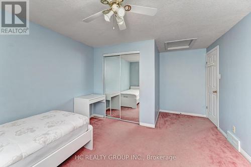 271 Resurrection Drive, Kitchener, ON - Indoor Photo Showing Bedroom