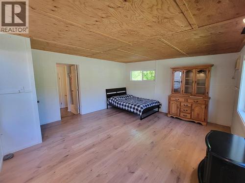 House - Main Floor - Bedroom 1 - 2626 Highway 3, Keremeos, BC 