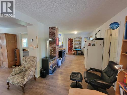 Adobe Home - Kitchen - 2626 Highway 3, Keremeos, BC 
