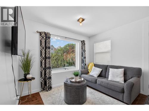 3859 Carrall Road, West Kelowna, BC 