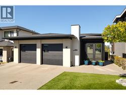 1180 Goldfinch Place Kelowna, BC V1W 5M1