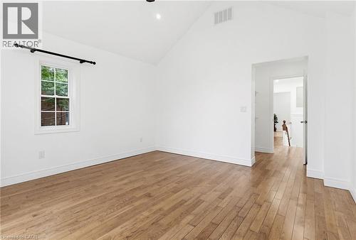 42 Erie Avenue, Hamilton, ON - Indoor Photo Showing Other Room