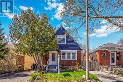 72 MANDERLEY DRIVE Toronto, ON M1N 3E9