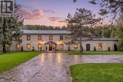 6 MILLRIDGE ESTATE PRIVATE Centre Wellington (Elora/Salem), ON N0B 1S0
