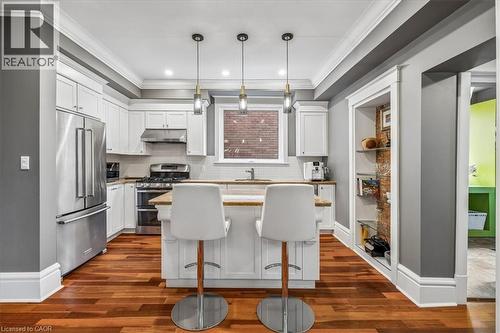 40 Stanley Avenue, Hamilton, ON - Indoor Photo Showing Other Room