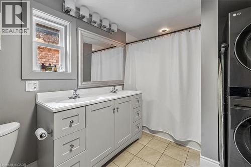 40 Stanley Avenue, Hamilton, ON - Indoor Photo Showing Laundry Room