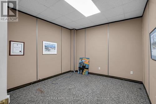 111 Montreal Road, Cornwall, ON 