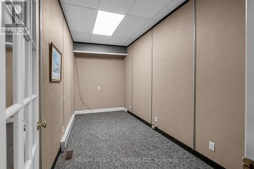 111 Montreal Road, Cornwall, ON 