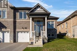 98 ISABELLA DRIVE Orillia, ON L3V 8K7