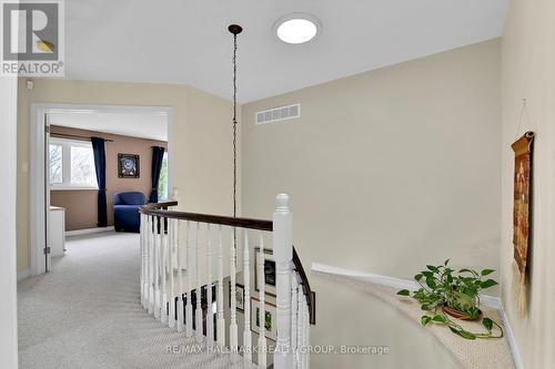 2nd Level - Hallway - 21 Hime Crescent, Ottawa, ON - Indoor Photo Showing Other Room