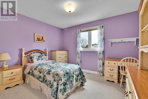 2nd Level - Bedroom (4) - 21 Hime Crescent, Ottawa, ON - Indoor Photo Showing Bedroom