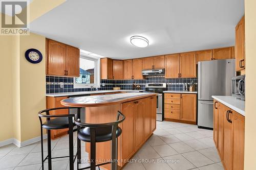 Main Level -Kitchen - 21 Hime Crescent, Ottawa, ON - Indoor Photo Showing Kitchen