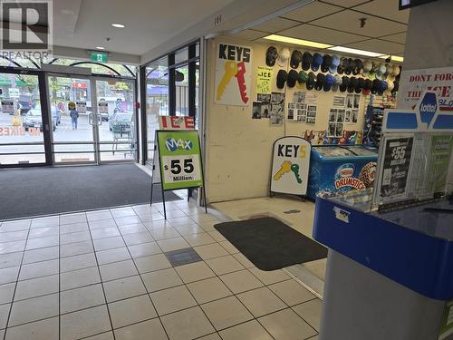 124 370 E Broadway, Vancouver, BC 