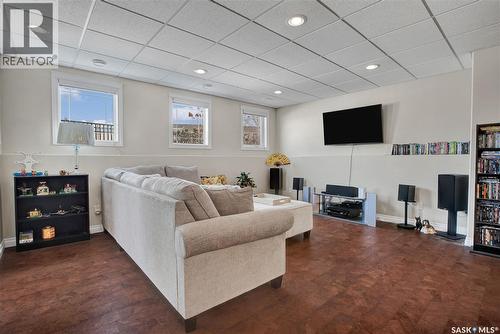 803 Salloum Crescent, Saskatoon, SK - Indoor