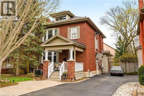 2116 CAROLINE Street  Burlington, ON L7R 1L8