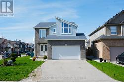 1689 AUKETT DRIVE  London North, ON N5X 0N2