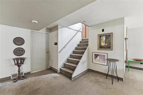 4 Windermere Bay, Winnipeg, MB 