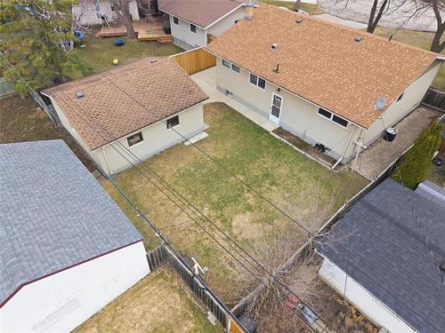 4 Windermere Bay, Winnipeg, MB 