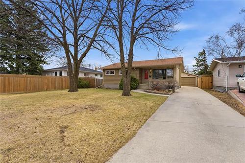 4 Windermere Bay, Winnipeg, MB 