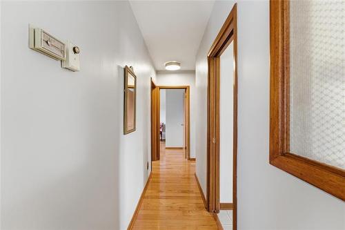 4 Windermere Bay, Winnipeg, MB 