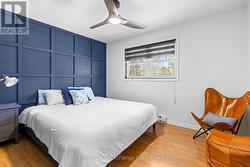 2nd bedroom on upper level - 