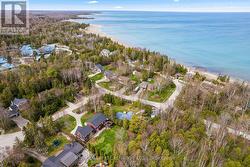 Sought after private street in Gobles Grove - 