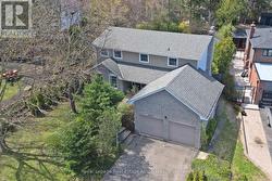 1471 FLAMINIA COURT  Mississauga, ON L5J 3Z5